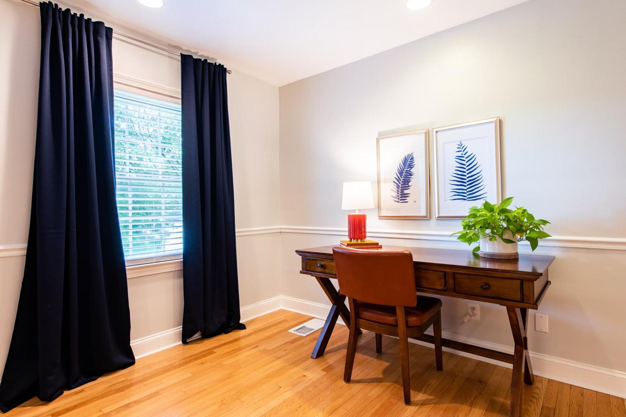 2 Living Close 2 Shopping & Restaurants Louisville