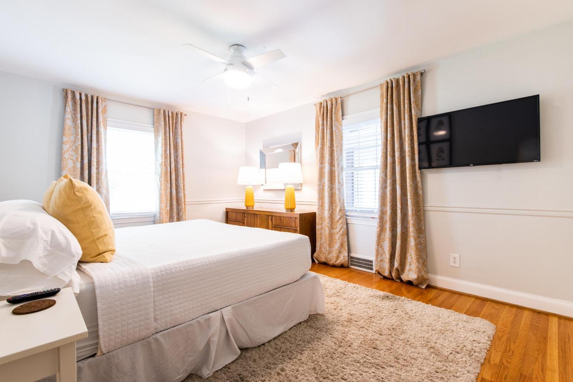 Holiday home 2 Living Close 2 Shopping & Restaurants Louisville